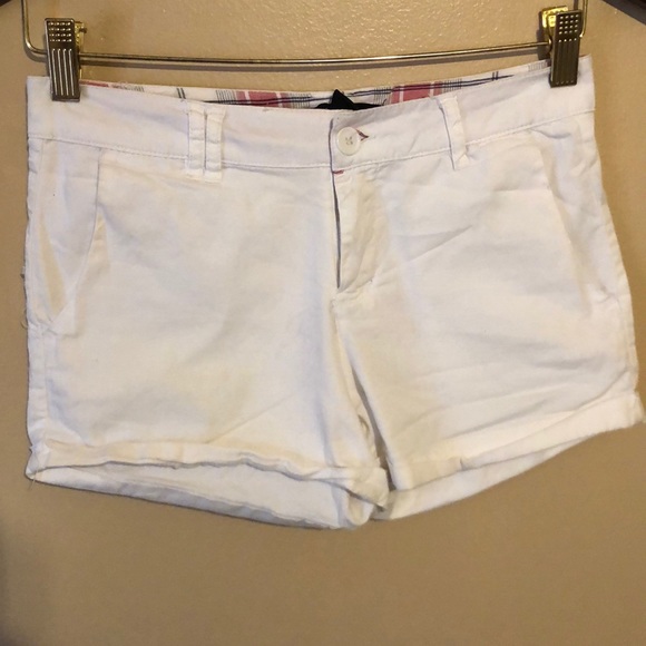 Shorts - Picture 1 of 2